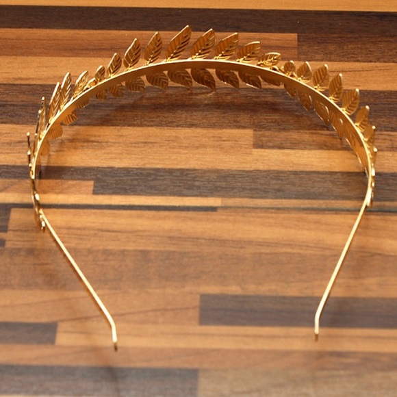 Golden Leaf Headband - Picture 7 of 7